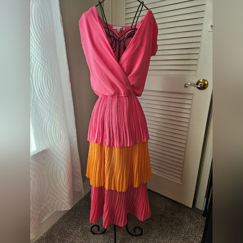 WD NY Women's Colorful Layered Tiered Ruffle Sleeveless Dress Size L